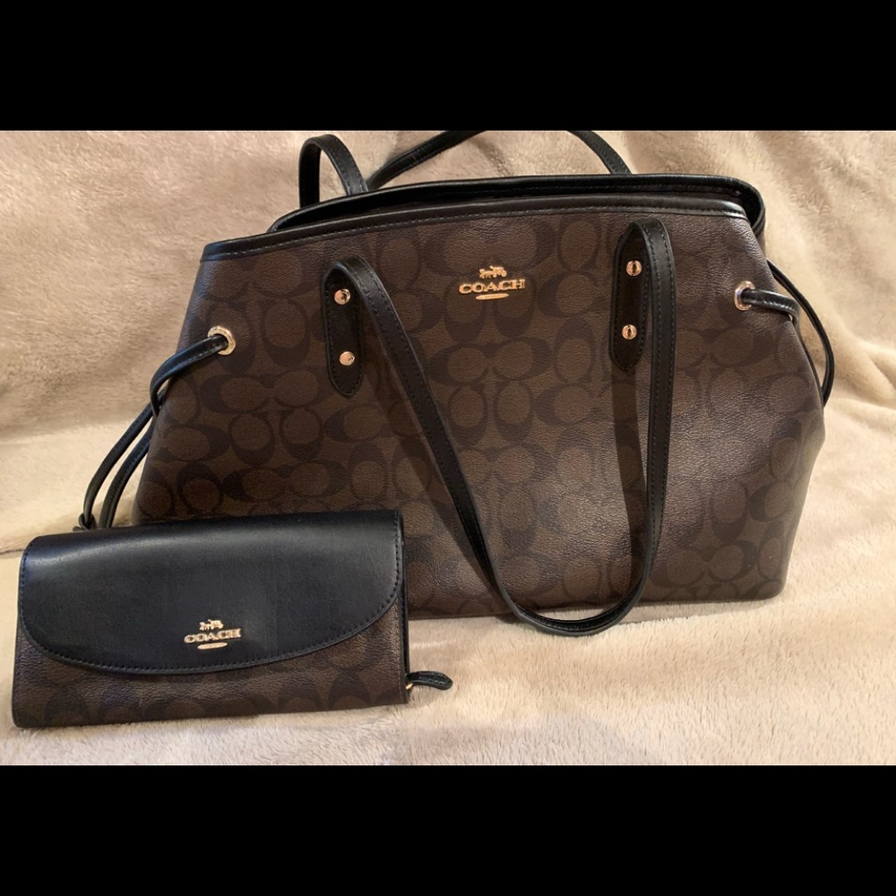 COACH PURSE & WALLET